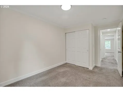5717 NW 174th Avenue Portland OR 97229
