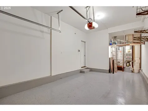 5717 NW 174th Avenue Portland OR 97229