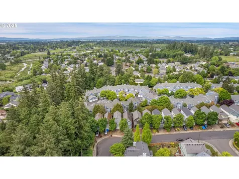 5717 NW 174th Avenue Portland OR 97229