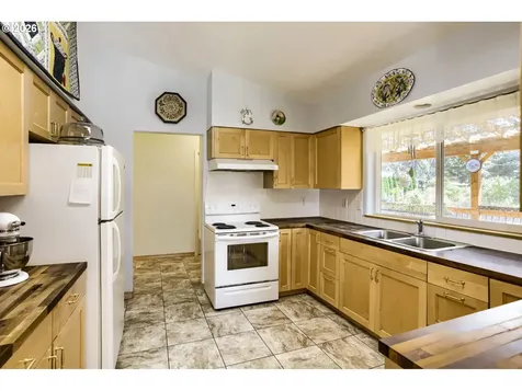 14788 NE David Court Newberg OR 97132