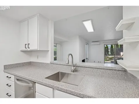 10141 SW Trapper Terrace Beaverton OR 97008
