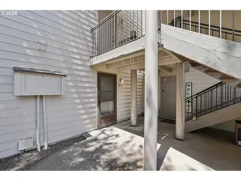 10141 SW Trapper Terrace Beaverton OR 97008