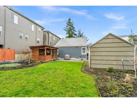 7124 N Montana Avenue Portland OR 97217