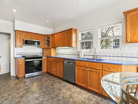 3425 NE 25th Avenue Portland OR 97212
