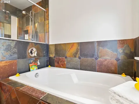 3425 NE 25th Avenue Portland OR 97212