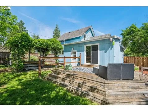 10006 N Calhoun Avenue Portland OR 97203
