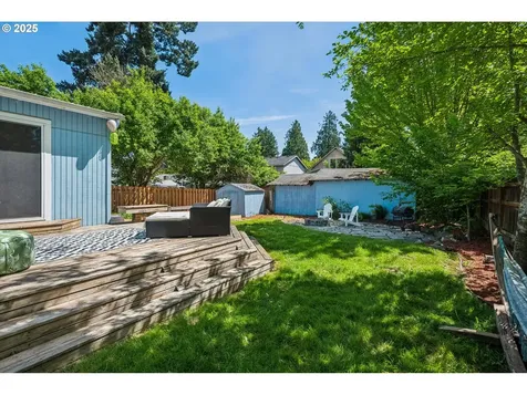 10006 N Calhoun Avenue Portland OR 97203