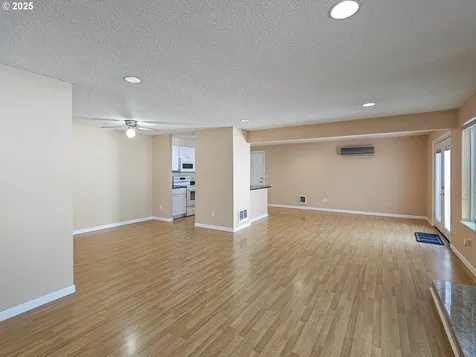 6005 SW 130th Avenue Beaverton OR 97008