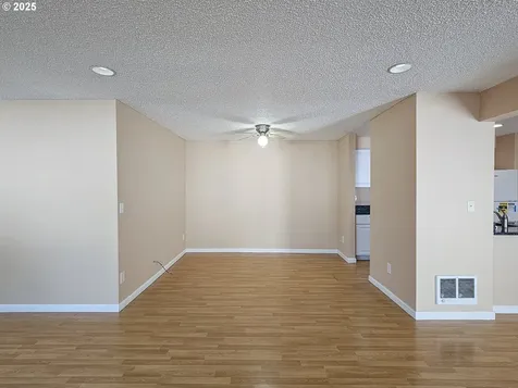 6005 SW 130th Avenue Beaverton OR 97008
