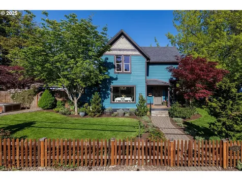 1409 14th Street West Linn OR 97068