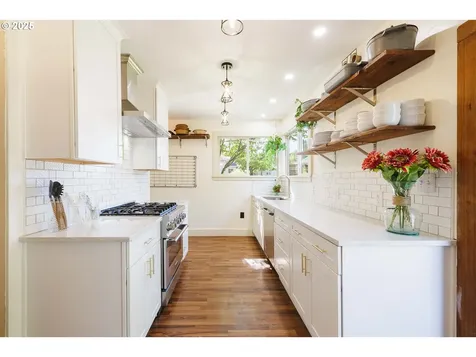 1409 14th Street West Linn OR 97068
