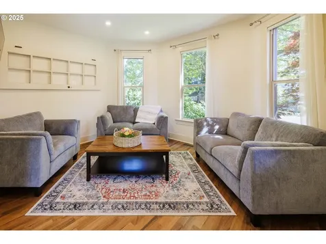 1409 14th Street West Linn OR 97068