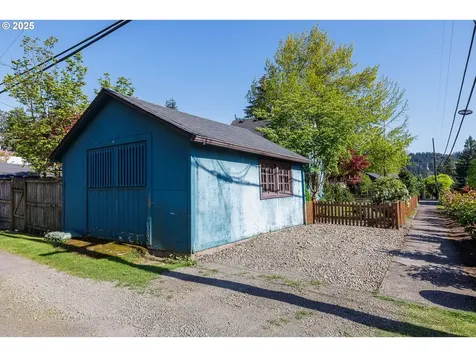 1409 14th Street West Linn OR 97068