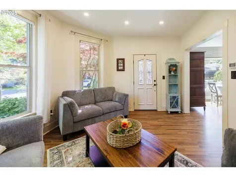 1409 14th Street West Linn OR 97068
