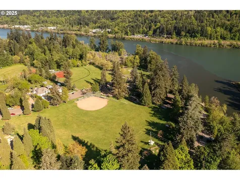1409 14th Street West Linn OR 97068