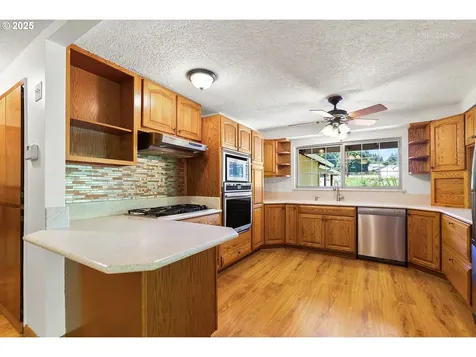 17440 S Holly Lane Oregon City OR 97045
