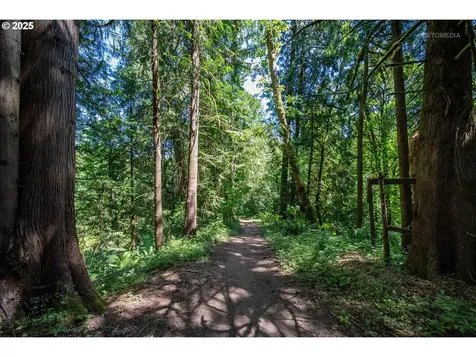 17440 S Holly Lane Oregon City OR 97045