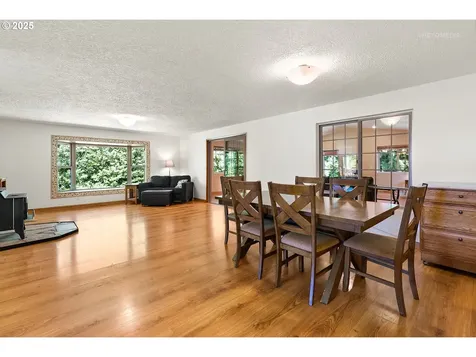 17440 S Holly Lane Oregon City OR 97045