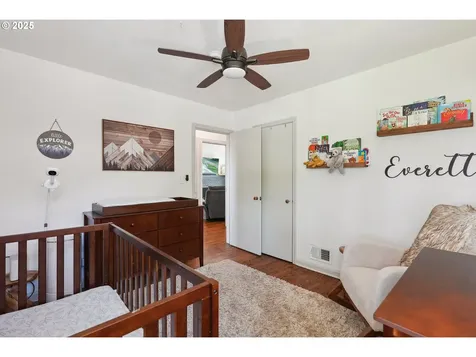 4125 NE Ainsworth Street Portland OR 97211