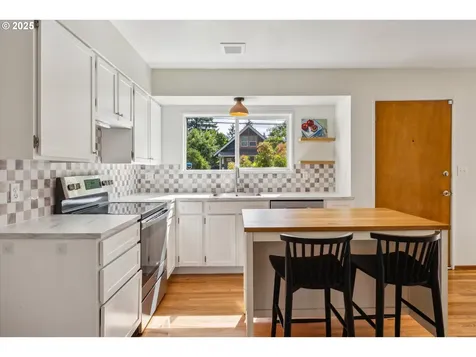 5515 SE 62nd Avenue Portland OR 97206