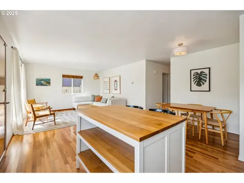 5515 SE 62nd Avenue Portland OR 97206