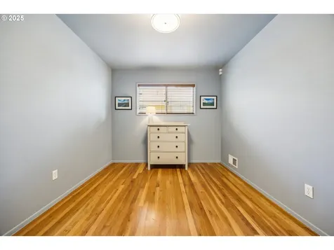 5515 SE 62nd Avenue Portland OR 97206