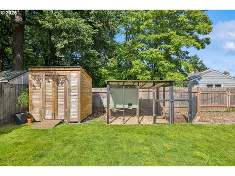 5515 SE 62nd Avenue Portland OR 97206