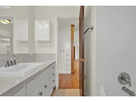 2540 Tyler Street Eugene OR 97405