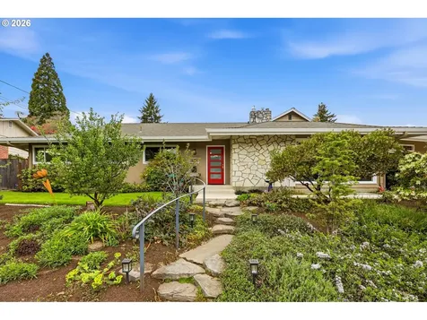 3435 SE Raymond Street Portland OR 97202