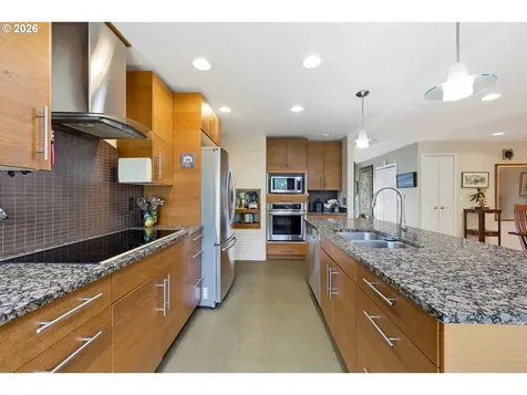 3435 SE Raymond Street Portland OR 97202