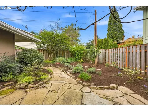 3435 SE Raymond Street Portland OR 97202