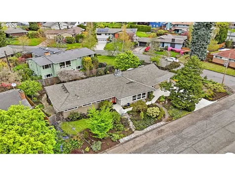 3435 SE Raymond Street Portland OR 97202