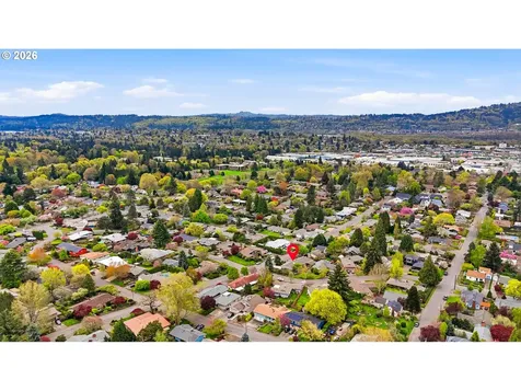 3435 SE Raymond Street Portland OR 97202