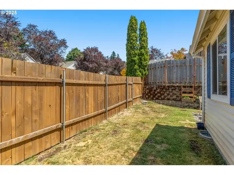 19026 Barrington Avenue Sandy OR 97055
