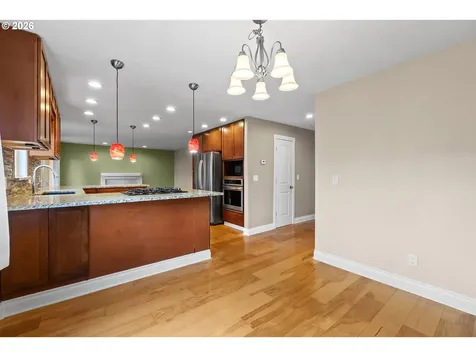 11040 SW 63rd Avenue Portland OR 97219