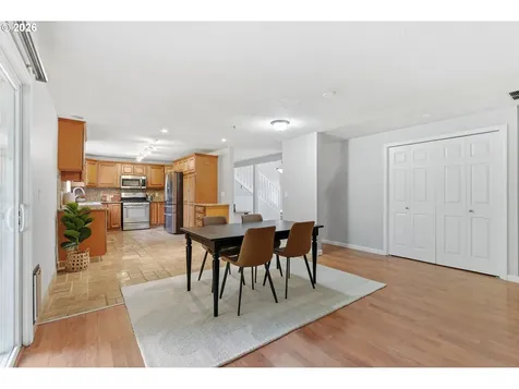 5585 NW Peregrine Place Portland OR 97229