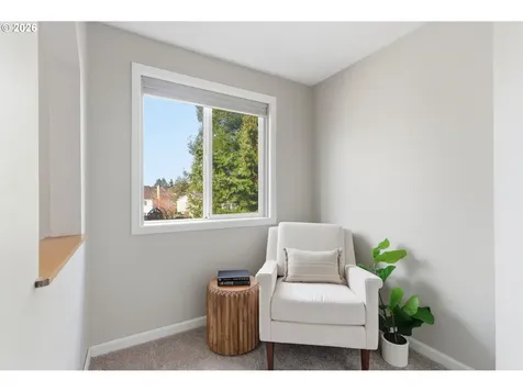 5585 NW Peregrine Place Portland OR 97229