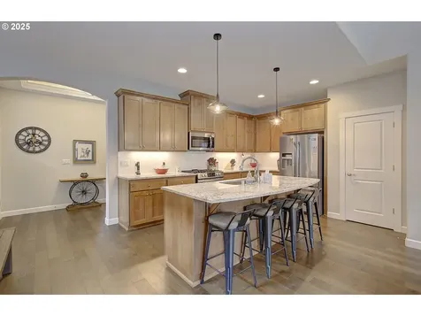 1617 NE 173rd Way Ridgefield WA 98642