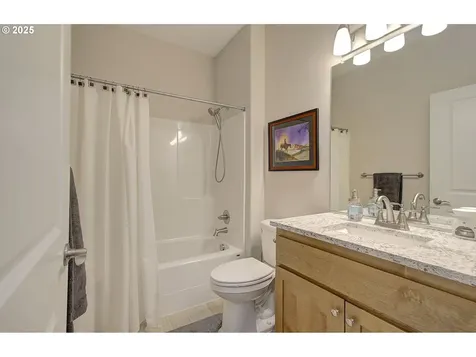 1617 NE 173rd Way Ridgefield WA 98642