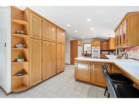 1320 SW Kari Lane Portland OR 97219