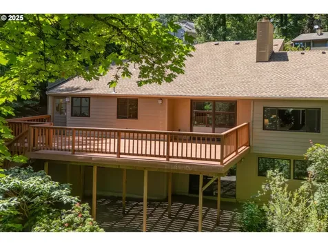 1320 SW Kari Lane Portland OR 97219