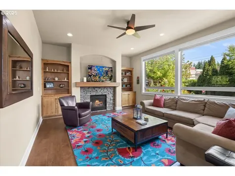 9880 NW Wayne Lane Portland OR 97229