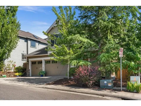 9880 NW Wayne Lane Portland OR 97229