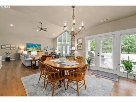 121 Wild Goose Lane Roseburg OR 97470