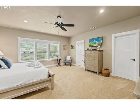 121 Wild Goose Lane Roseburg OR 97470