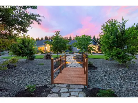 121 Wild Goose Lane Roseburg OR 97470