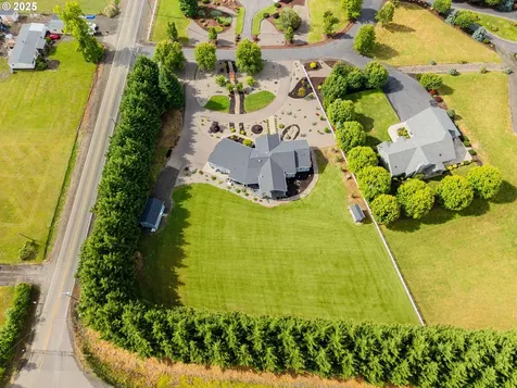121 Wild Goose Lane Roseburg OR 97470