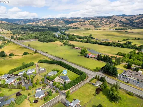 121 Wild Goose Lane Roseburg OR 97470