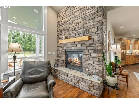 121 Wild Goose Lane Roseburg OR 97470