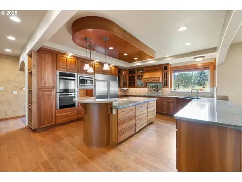 26684 S Fish Road Mulino OR 97042